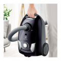 Пылесос ELECTROLUX EEG42EB